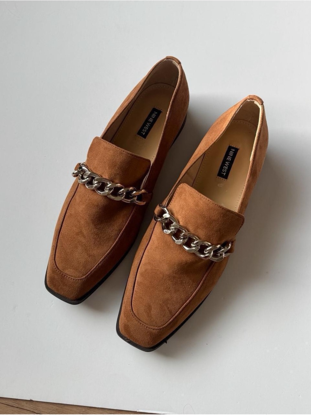 Nine West Brown Loafers 9.5 Square Toe Chain Preppy Minimalist - Picture 7 of 8